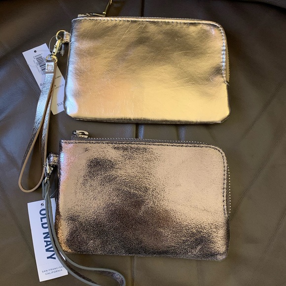 Old Navy Wristlets - Picture 1 of 7